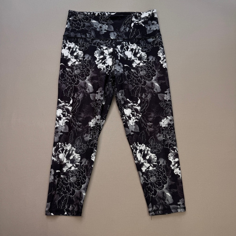 Balance Collection Womens XL Floral Leggings Black White Capri Yoga Pants